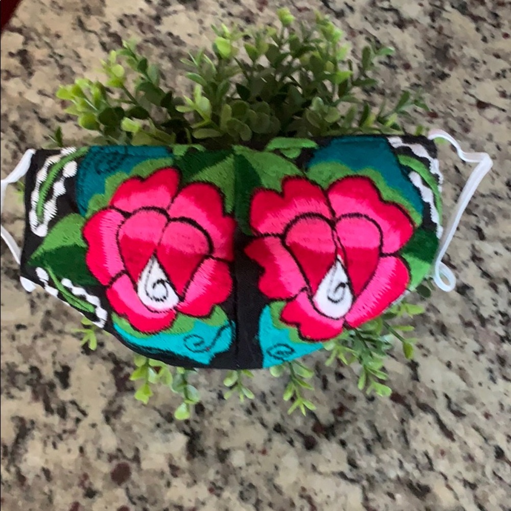 Face Masks - Picture 2 of 16